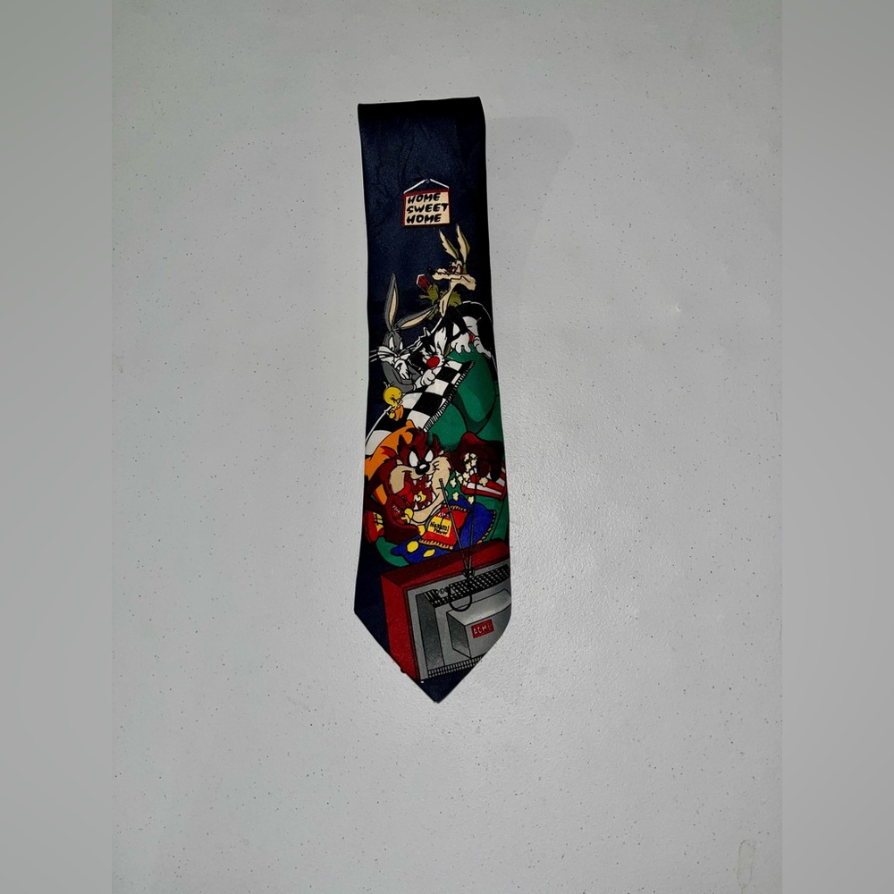 NIBag Looney Tunes Home Sweet Home Tie